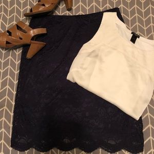 Forever 21 navy eyelet career skirt